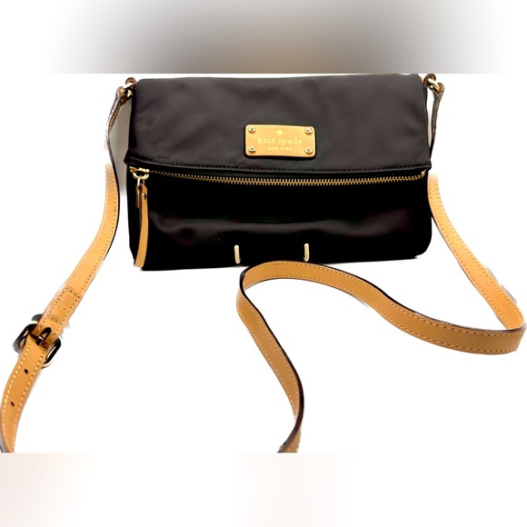 Kate Spade ♠️ New York Kennedy Park Aleah Nylon Crossbody Folding Bag, Black - Picture 1 of 10